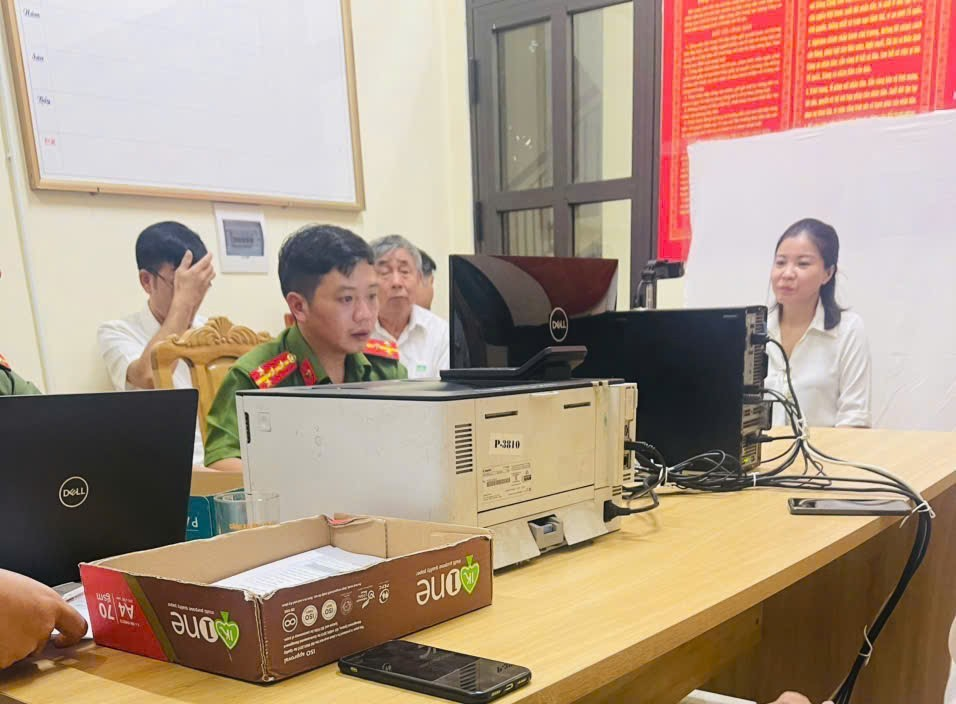 Đổi thẻ đảng viên - bước đi chủ động trong xây dựng Đảng thời đại số